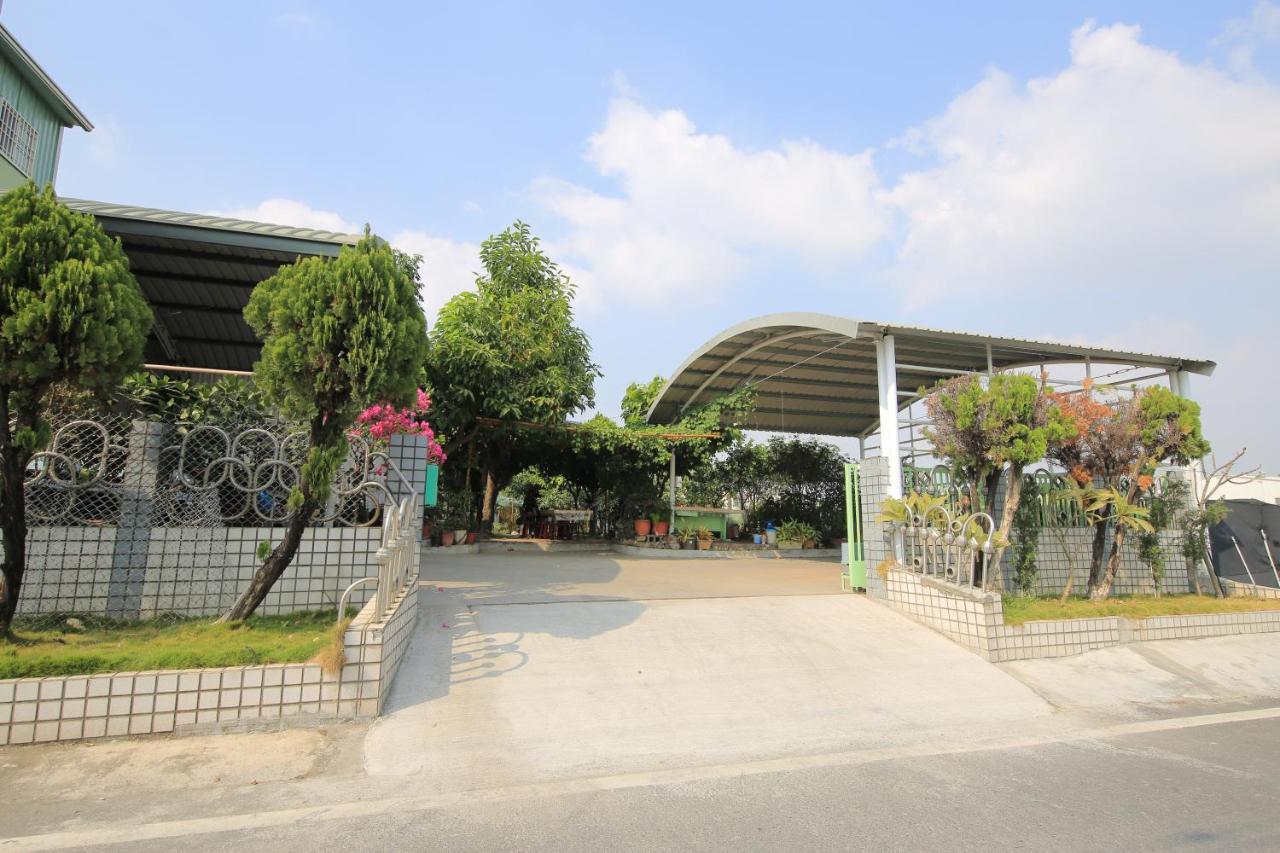 Bridgeside Homestay Pingtung エクステリア 写真